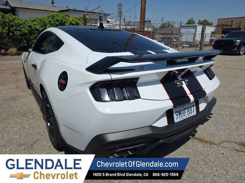 Used 2024 Ford Mustang GT Premium w/ GT Performance Package RWD image 5