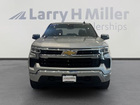 Used 2022 Chevrolet Silverado 1500 LT image 8