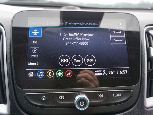 Used 2023 Chevrolet Malibu LT FWD image 10