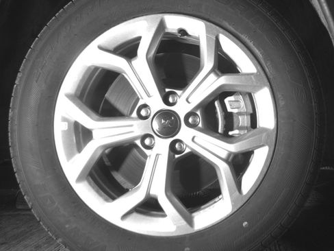 Used 2025 Jeep Compass Latitude AWD/4WD image 13