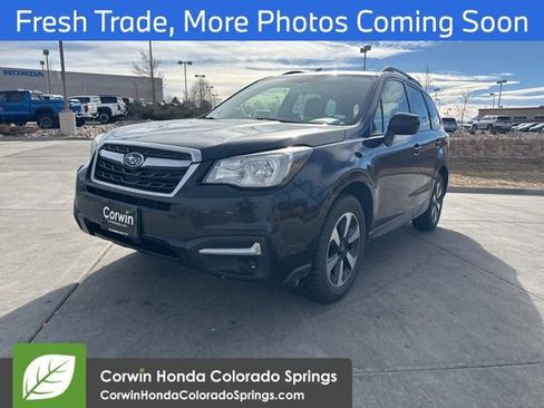 Used 2018 Subaru Forester 2.5i Premium w/ All-Weather Package image 3