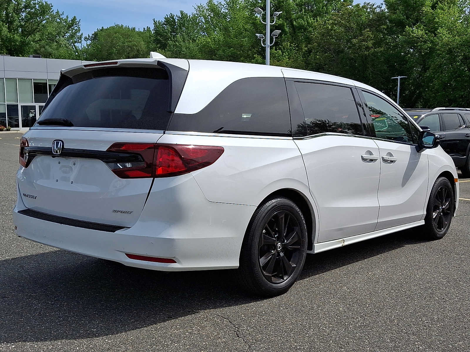 Used 2023 Honda Odyssey Sport image 6