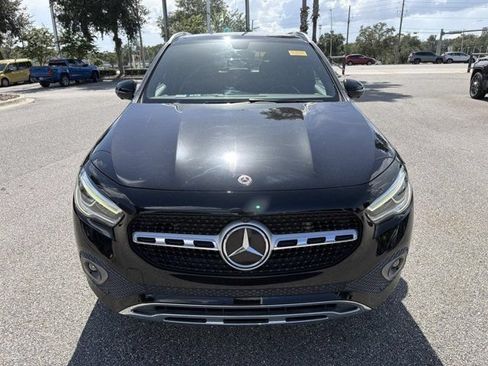 Used 2023 Mercedes-Benz GLA 250 w/ Premium Package image 6