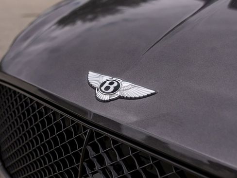 Certified 2024 Bentley Continental GT V8 AWD/4WD image 5