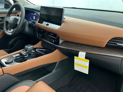 New 2026 Nissan Rogue Platinum w/ Platinum Premium Package image 24