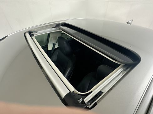 Used 2019 Lexus ES 350 image 26