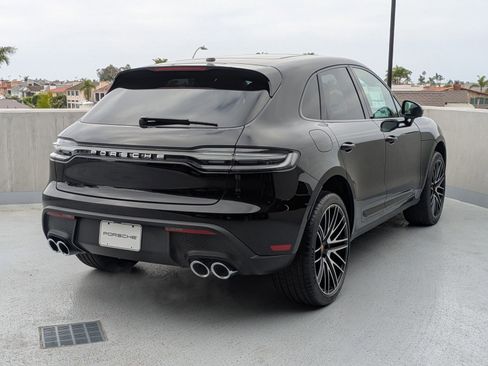 New 2026 Porsche Macan image 9