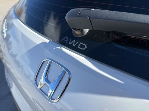 Used 2025 Honda HR-V LX image 27