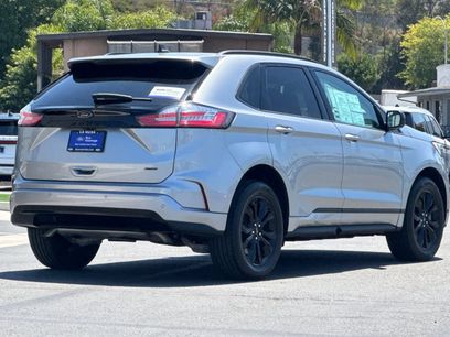 Certified 2023 Ford Edge SE w/ Black Appearance Package