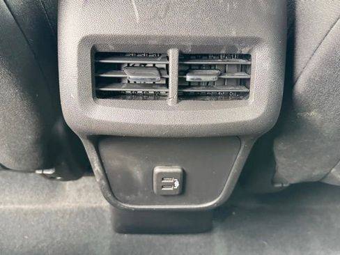 Certified 2024 Chevrolet Equinox LT image 7