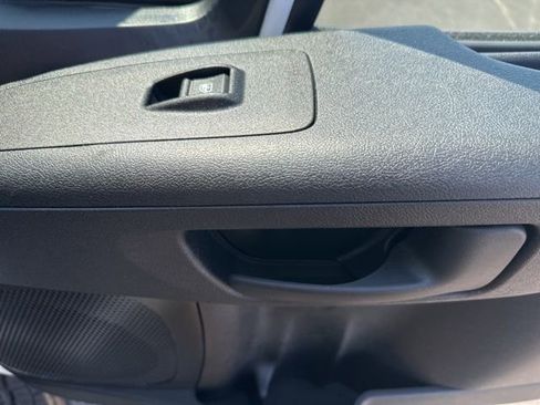 Used 2023 RAM ProMaster 2500 image 15