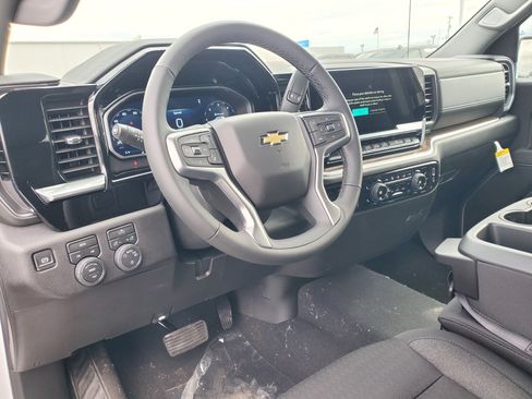 New 2026 Chevrolet Silverado 1500 LT image 9