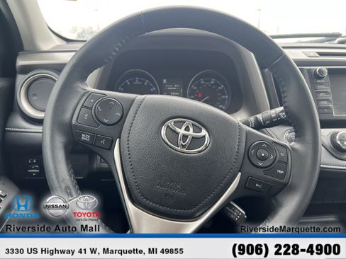 Used 2017 Toyota RAV4 XLE image 21