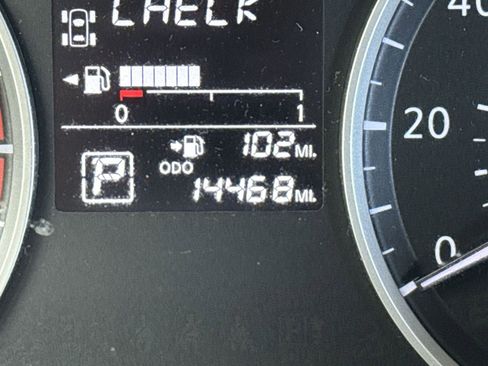 Used 2022 Nissan Kicks S image 23