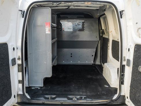 Used 2020 Nissan NV200 S FWD image 46