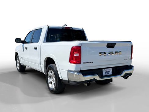 Used 2025 RAM 1500 Big Horn AWD/4WD image 3