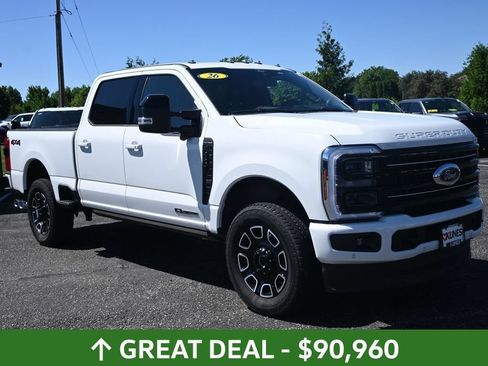 Used 2026 Ford F250 Platinum AWD/4WD image 4