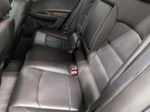 Used 2018 Chevrolet Malibu Premier w/ Premier Sun and Wheel Package image 21