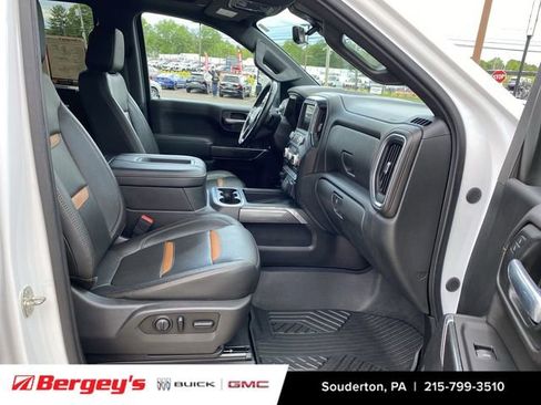 Used 2020 GMC Sierra 1500 AT4 w/ AT4 Carbonpro Edition AWD/4WD image 32