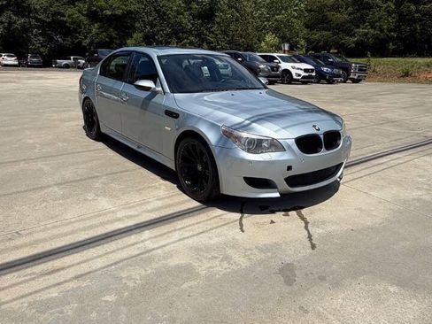 Used 2007 BMW M5 RWD image 7