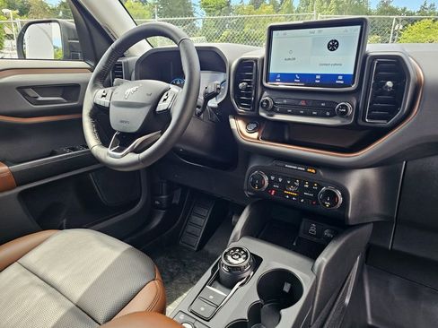 Used 2023 Ford Bronco Sport Badlands w/ Premium Package AWD/4WD image 12