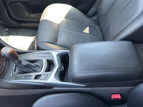 Used 2010 Cadillac SRX Luxury AWD/4WD image 26