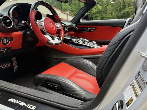 Used 2018 Mercedes-Benz AMG GT C image 15