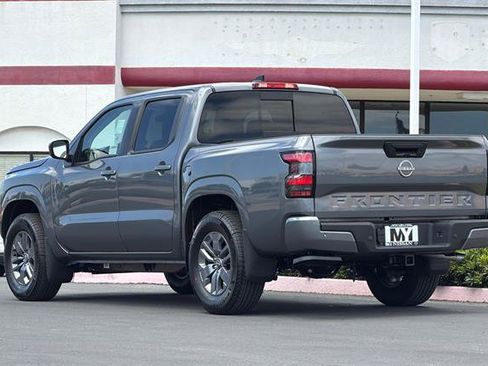 New 2026 Nissan Frontier SV w/ Tow Package RWD image 6