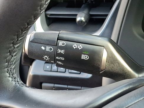 Used 2025 Lexus UX 300h AWD image 25