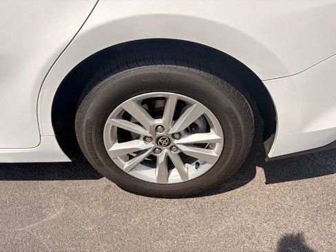 Used 2025 Toyota Camry LE FWD image 30
