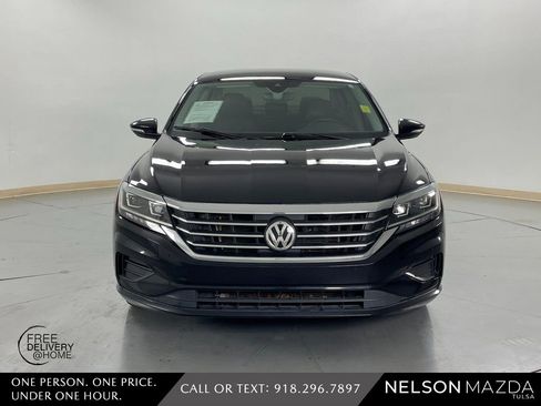Used 2020 Volkswagen Passat 2.0T SE image 2