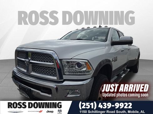 Used 2018 RAM 3500 Laramie AWD/4WD image 1