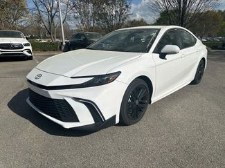 Used 2025 Toyota Camry SE w/ Convenience Package video 1