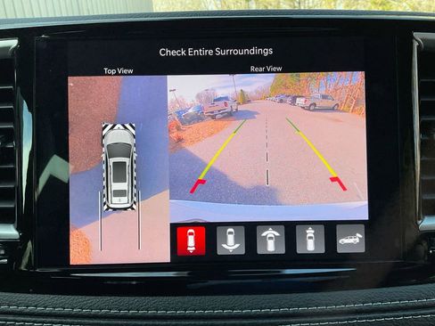 New 2026 Chrysler Pacifica Select w/ S Appearance Package image 21