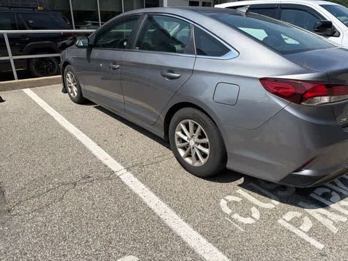 Used 2018 Hyundai Sonata SE FWD image 6