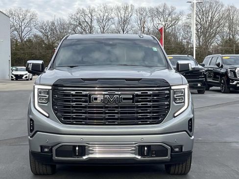 Used 2025 GMC Sierra 1500 Denali Ultimate image 2