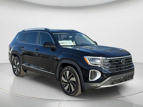 New 2026 Volkswagen Atlas SEL image 7
