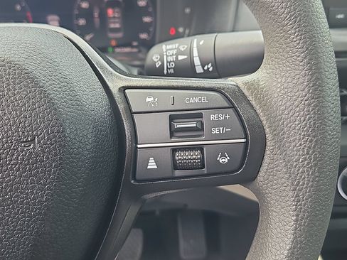 Certified 2023 Honda Accord EX image 22