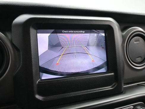 Used 2022 Jeep Wrangler Unlimited Sport image 14