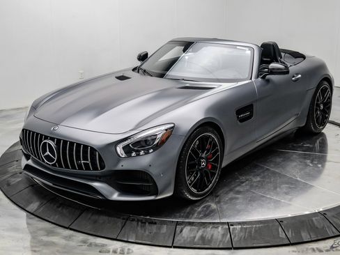 Used 2019 Mercedes-Benz AMG GT C image 7