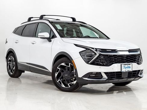 Certified 2025 Kia Sportage SX image 7