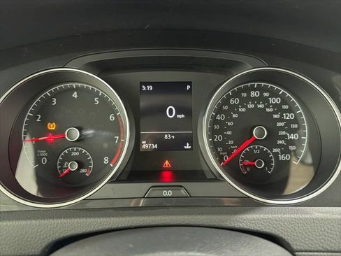 Used 2018 Volkswagen Golf S FWD image 31