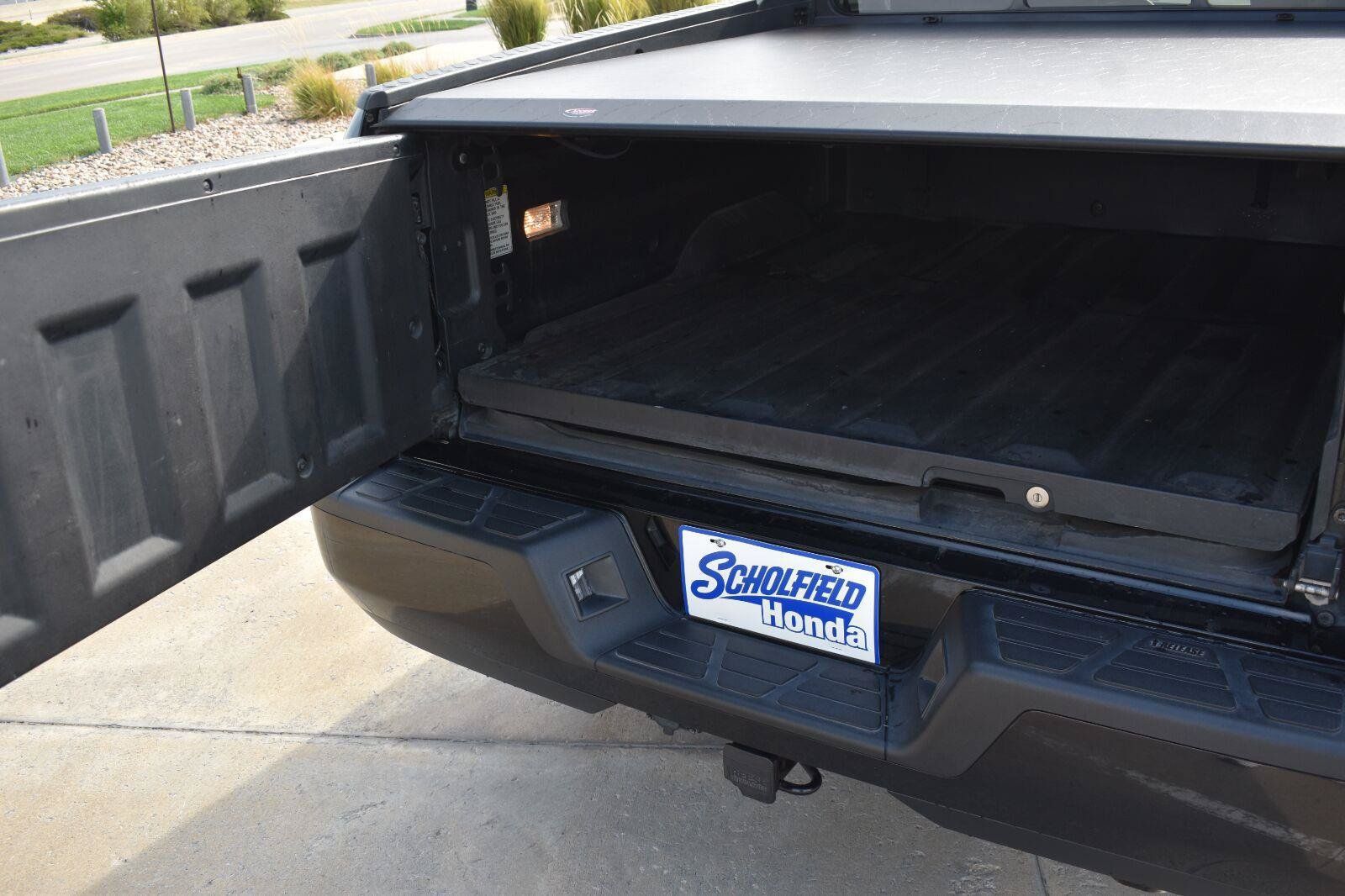 Used 2014 Honda Ridgeline RTS image 18