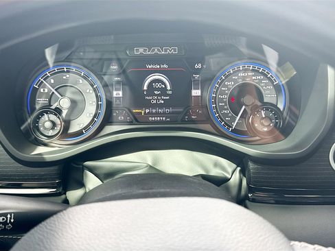 Used 2022 RAM 1500 Limited image 38