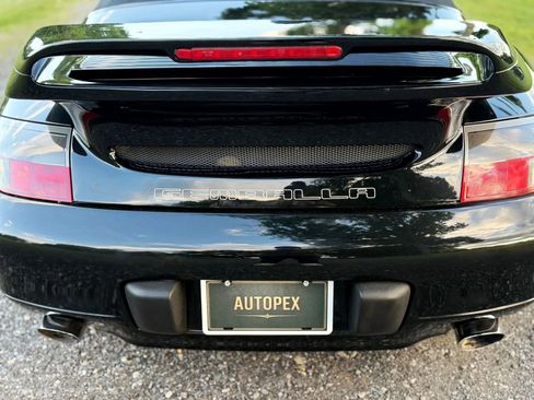 Used 1999 Porsche 911 Carrera RWD image 44