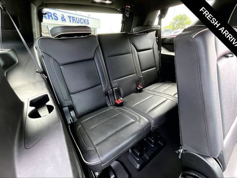 Used 2021 GMC Yukon SLT RWD image 25