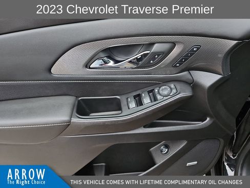 Used 2023 Chevrolet Traverse Premier w/ Redline Edition AWD/4WD image 21