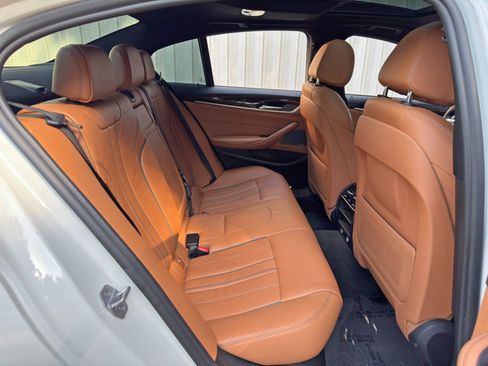 Used 2017 BMW 540i RWD image 41