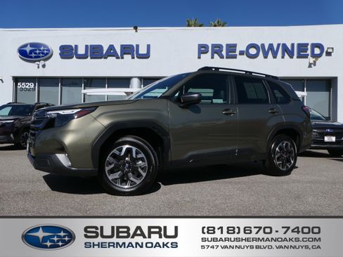 Certified 2026 Subaru Forester Premium AWD/4WD image 1