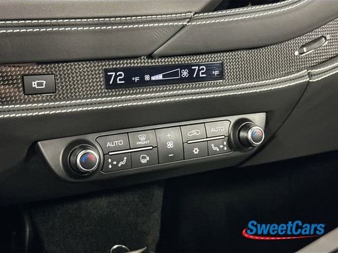 Used 2022 Ferrari F8 Tributo image 24